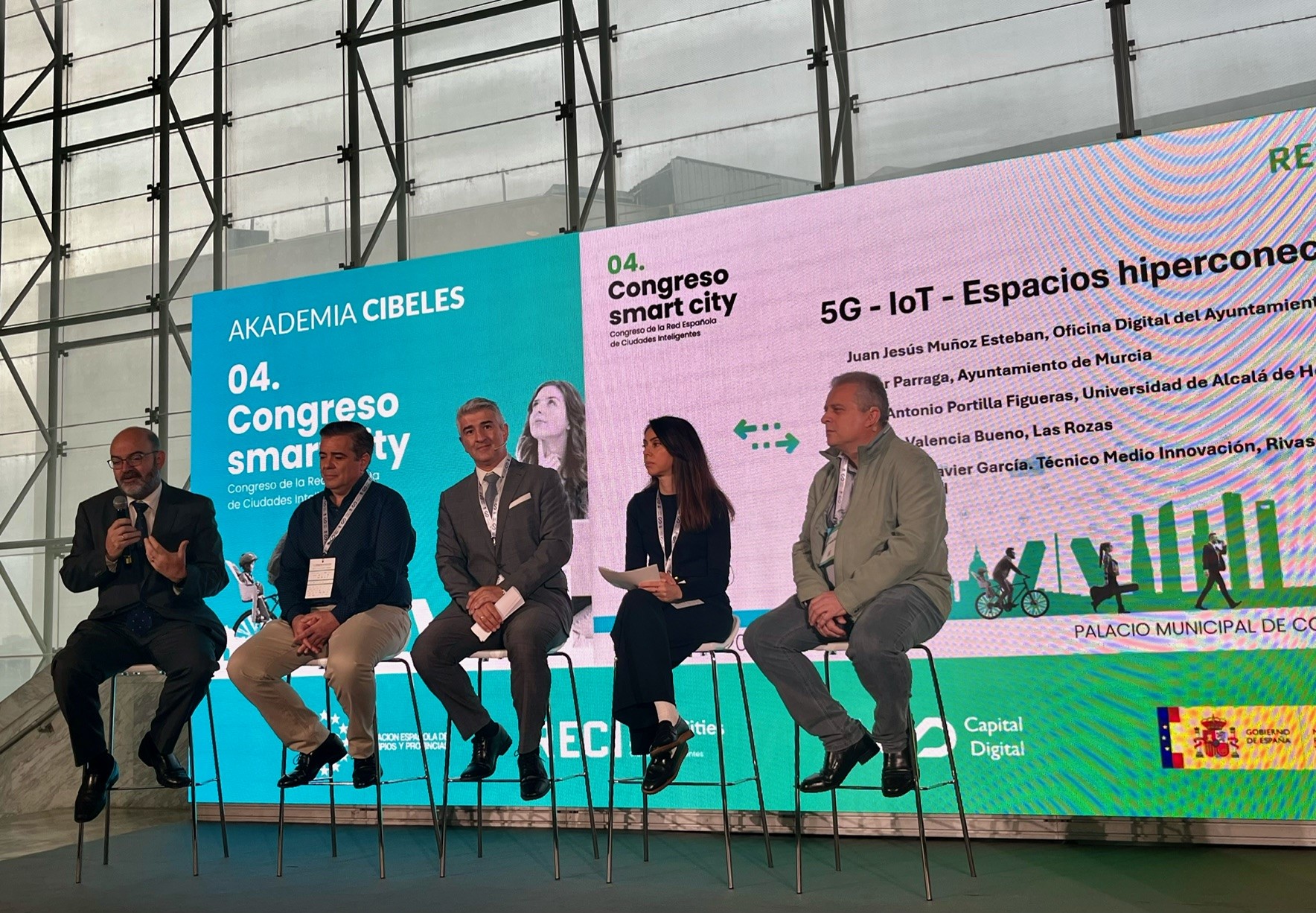 IV Congreso Smart City RECI: un espacio de innovación y el papel clave de los ingenieros de telecomunicación