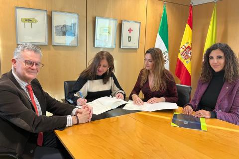 La Diputación de Granada y el COIT firman un convenio para impulsar la transformación digital en la provincia